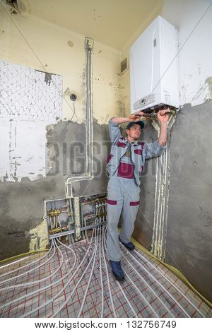 pipefitter installing system of heating