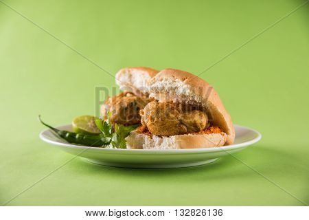 indin famous street food Vada Pav or vada paav