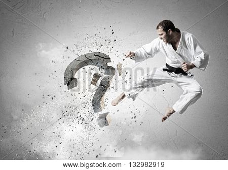 Krate man in action