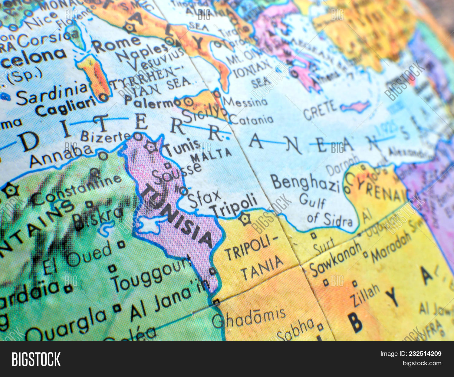 Where is Tunisia In which country is Tunisia Is it possible to rest there Where is Tunisia In which country is Tunisia Is it possible to rest there