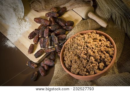 Hunaini, Saudi Arabian Traditional Sweets Made Of Dates And Saj Bread