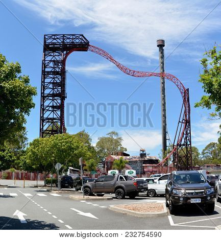 Coomera, Queensland, Australia - January 9, 2018. Exterior View Of Buzzsaw And Tower Of Horror Ride 