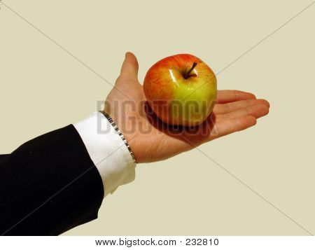 Apple_hand