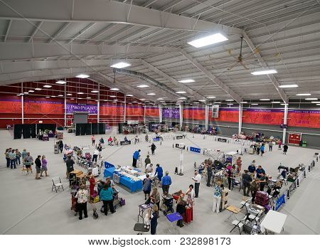 Saint Louis, Mo Usa - 08/28/2015 -  Purina Event Center Dog Show