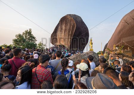 Unidentified People Traveling To Worship The Footprint Of Buddha At Khitchakut Mountain In Chanthabu