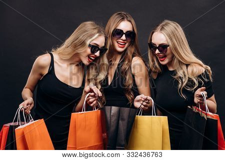 Stylish Girlfriends Sharing Their Successful Trendy Purchases