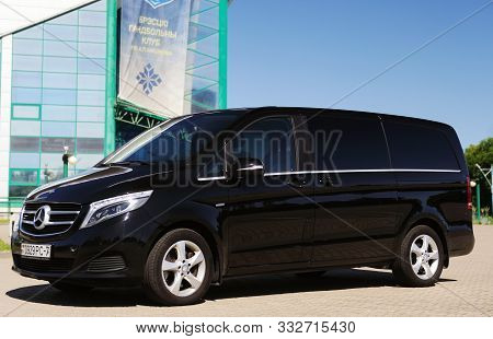 Belarus, Brest - June 03, 2019: Mercedes-benz V-class, Side View. Photographing A Modern Car In The 