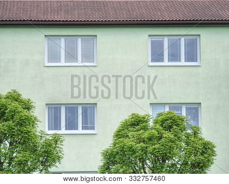 Cheap Flats Windows In  Etage House In Small Town. Low Cost Living.