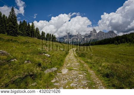 2021 07 11 San Martino Di Castrozza Ancient Road