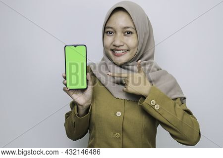 Smile Government Worker Women Showing Blank Screen On Phone. Pns Wearing Khaki Uniform.