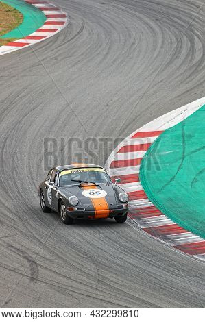 Barcelona, Spain, September 4, 2021 : Old Touring Cars Support Race During 24 Hours Series By Hancoo