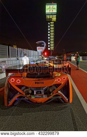 Barcelona, Spain, September 3, 2021 : Night In The Pitlane Of 24hours Series Barcelona Race. 24h Ser