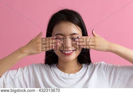 Close Up Face Portrait Of Young Asian Woman Doing Facebuilding Yoga Face Skin And Eyes Gymnastics Yo