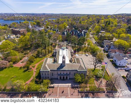 Robbins Memorial Town Hall Of Arlington At 730 Massachusetts Ave In Historic Town Center Of Arlingto