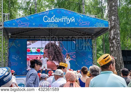 Kazan, Russia, June 26 2021. The Tatar Ethnic Holiday Sabantui, End Of Field Works. People Celebrate