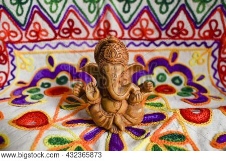 Beautiful Lord Ganesha Small Cute Sitting Idol Pooja Prayer At Home With Embroidery Motif Multicolou