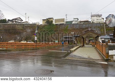 Nagano, Japan - Dec 16 ,2019 : View Of Yokoyu River And Cityscape Of Shibu Onsen In Nagano City, Jap