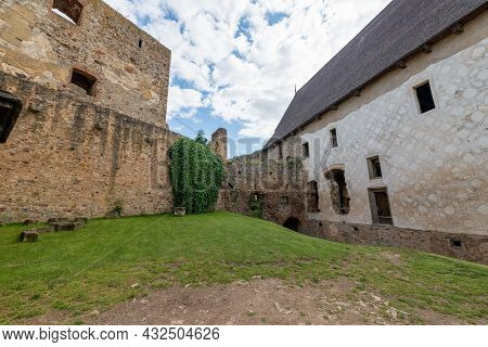 Ruin Of King´s Castle Tocnik (točník) In Central Bohemia - Czech Republic. It Was Built By The Czech