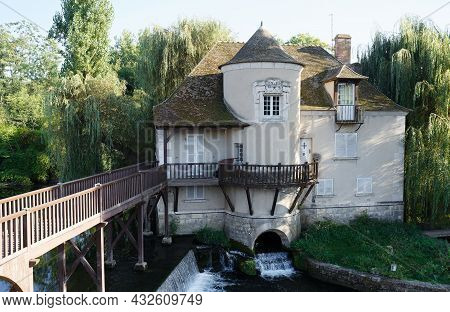 Amazing House Near The Small Picturesque Waterfall In Moret-sur-loing. Moret-sur-loing Is A Commune 