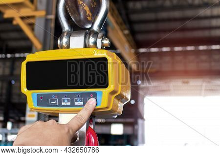 Industrial Digital Scales Use Weight Check In Factory And Overhead Crane