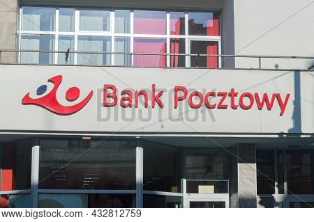 Lodz, Poland - June 7, 2021: Emblem Of Bank Pocztowy Sa Is A Commercial Bank, Offering Financial Ser