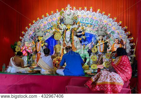 Howrah, West Bengal, India - 24th October 2020 : Pran Protistha Of Goddess Durga By Hindu Priests Wh
