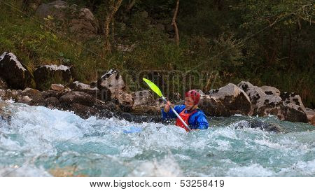 Kajakken op de rivier Soca, Slovenië