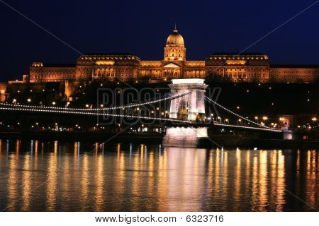 Budapeşte