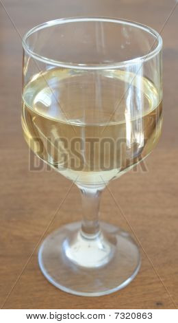 Tazza di vino bianco