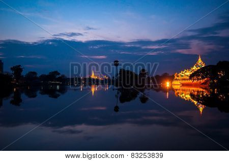 Shwedagon Pagoda