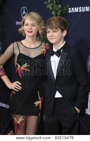 LOS ANGELES - JUN 9:  Ryan Simpkins, Ty Simpkins at the 