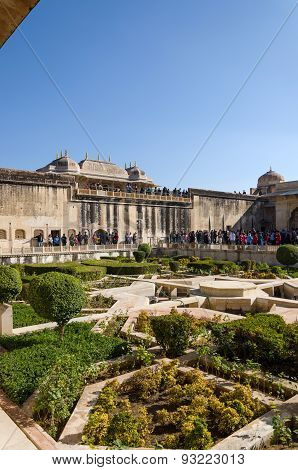 Jaipur, India - December 29, 2014: Tourist Visit Sukh Niwas The Third Courtyard In Amber Fort.