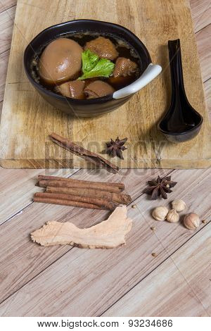 Thai Food : Egg Stewed With Pork And Tofu