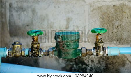Water Pipe And Meter With Waterspout
