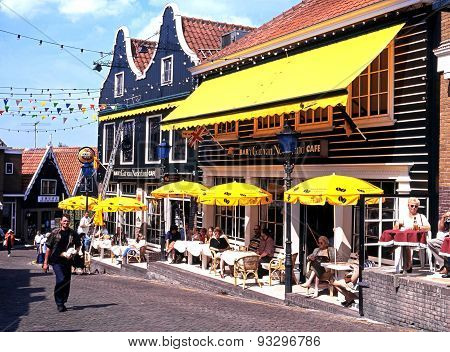 Pavement cafes, Volendam.