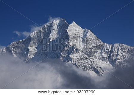 Majestic Peak Of Thamserku