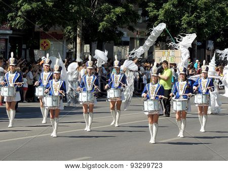 Girl Drummer Band