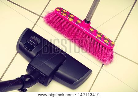 Comparision Of Two Sweepers.