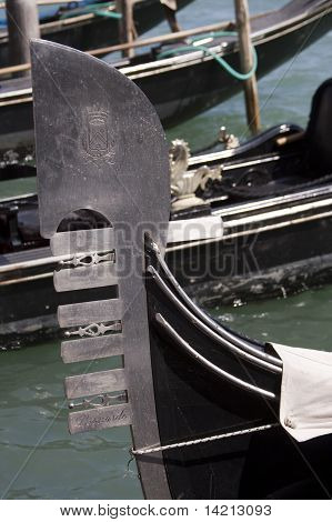 Příď Gondola