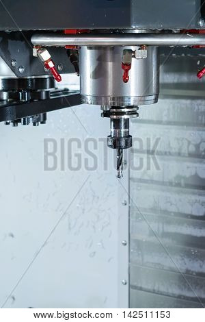 Spindle Modern High-precision Cnc Milling Machine.