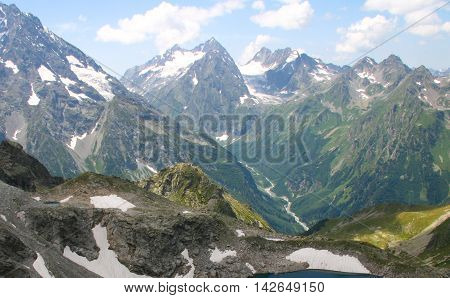 The ridge to the river in the valley of the mountains.