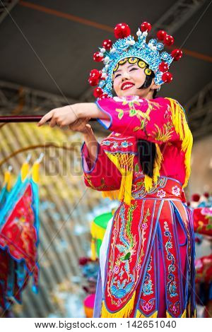 Moscow, Russia - July 31, 2016: The Performance Of The Chinese Show Golden Dragon Drumpst In The Ope