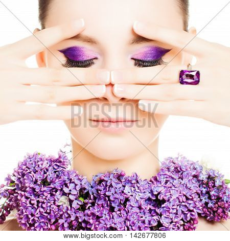 Spring fashion look woman wearing a wreath of roses