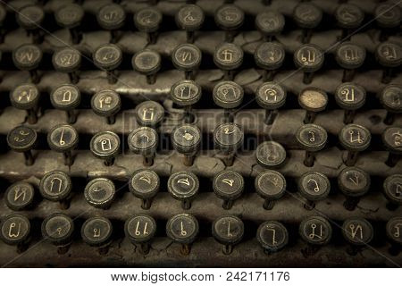 Old Type Writer Thai Alphabet