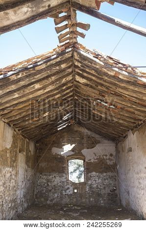 Saceruela Airfield Remains. Dilapidated Facilities. Spanish Civil War 1936-1939, Ciudad Real, Spain