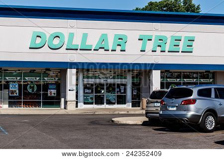 Indianapolis - Circa May 2018: Dollar Tree Discount Store. Offering An Eclectic Mix Of Products At D