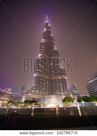 Dubai, Uae - May 15, 2018: Burj Khalifa In The Late Evening