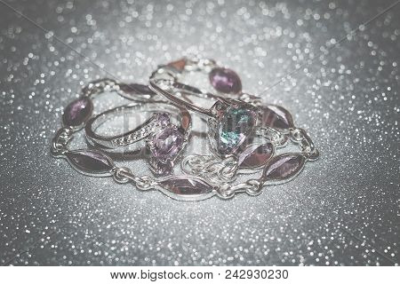 Silver Ring With Natural Amethyst Retro