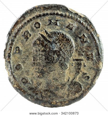 Ancient Roman Copper Coin. Pop Romanvs. Obverse.