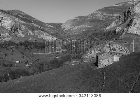 Pasiegos Valleys Are In The Hinterland Of Cantabria. Spain.